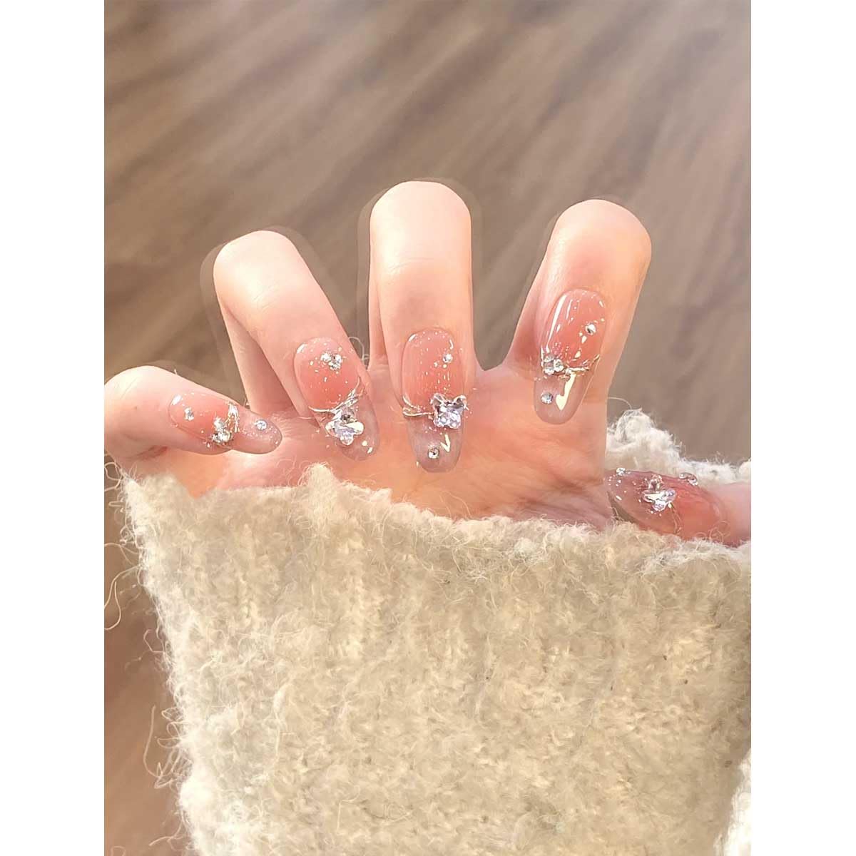 ネイルパーツ 3D 蝶 バタフライ 20粒 キラキラ 小粒 かわいい 楽天市場